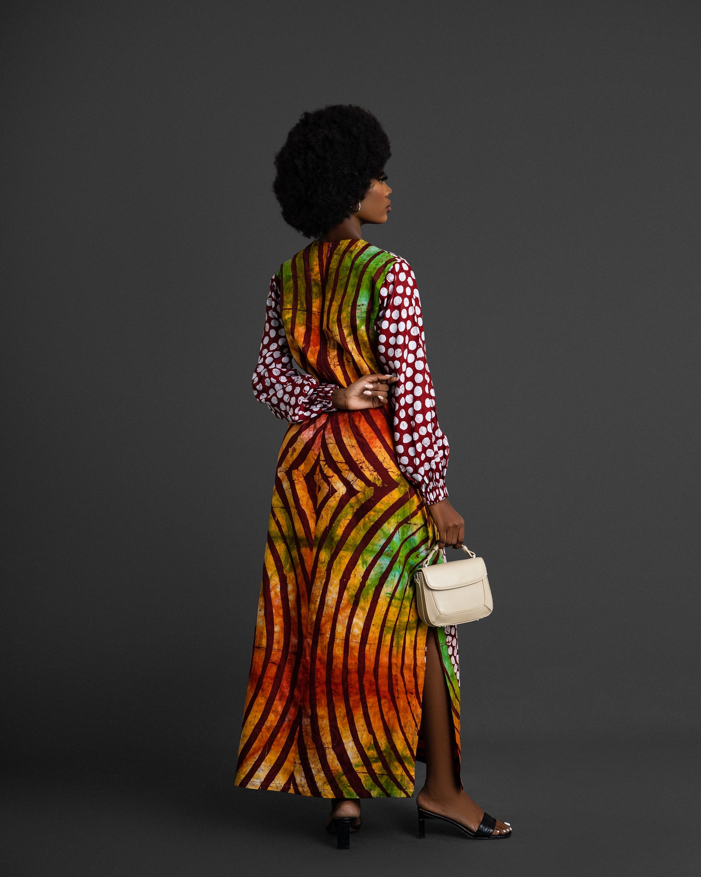 THE ISI GOWN